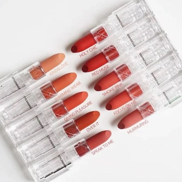 Soft Matte Lipstick #Speak to Me
