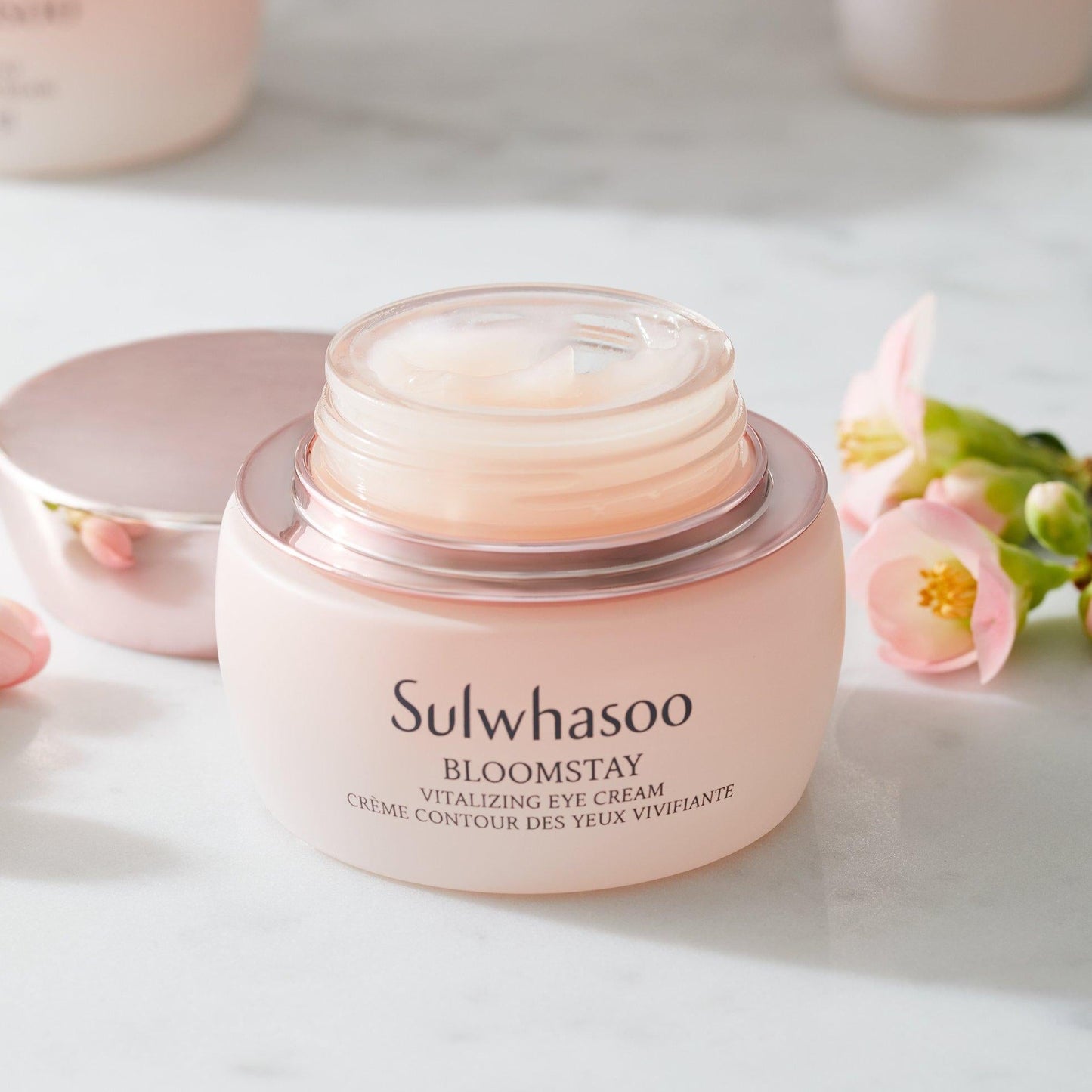 Bloomstay Vitalizing Eye Cream